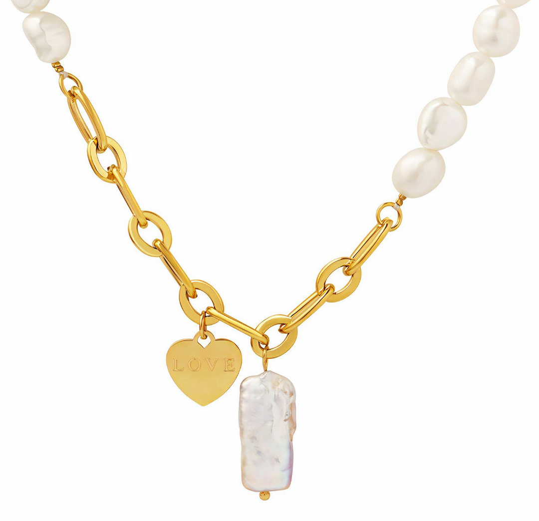 Pearly Love Necklace (18k Gold Plated)